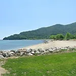 Aparthotel Milies 3*