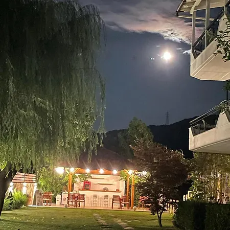 μηλιές Ξενοδοχείο με διαμερίσματα Σταυρός