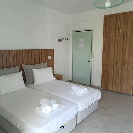 Milies 3* Ставрос