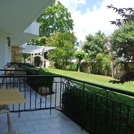 Milies Apart Otel 3*