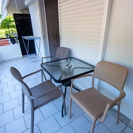Apart Otel Milies