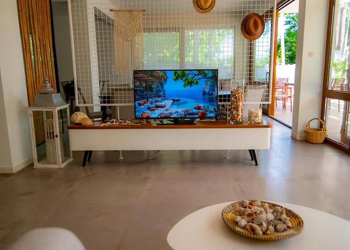 Milies Apartahotel 3*