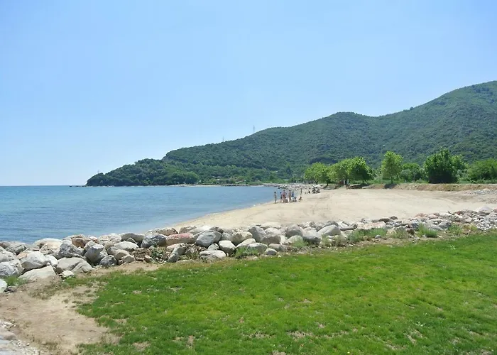 Apartahotel Milies 3*